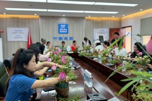 Deutsch: Trách nhiệm thuộc về tôi, không phải cầu thủ hay huấn luyện viên, xin lỗi người hâm mộ và khắc phục trong kỳ chuyển nhượng mùa đông